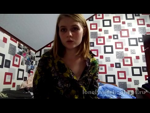 ❤️ دانشجوی جوان بلوند از روسیه دیک های بزرگتر را دوست دارد. ❤❌ فیلم پورنو در پورنو fa.filmepornonline.ru ❌️